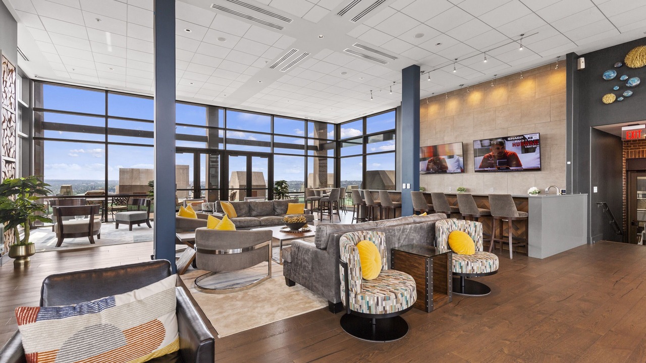 Photo of Others in Downtown Baltimore