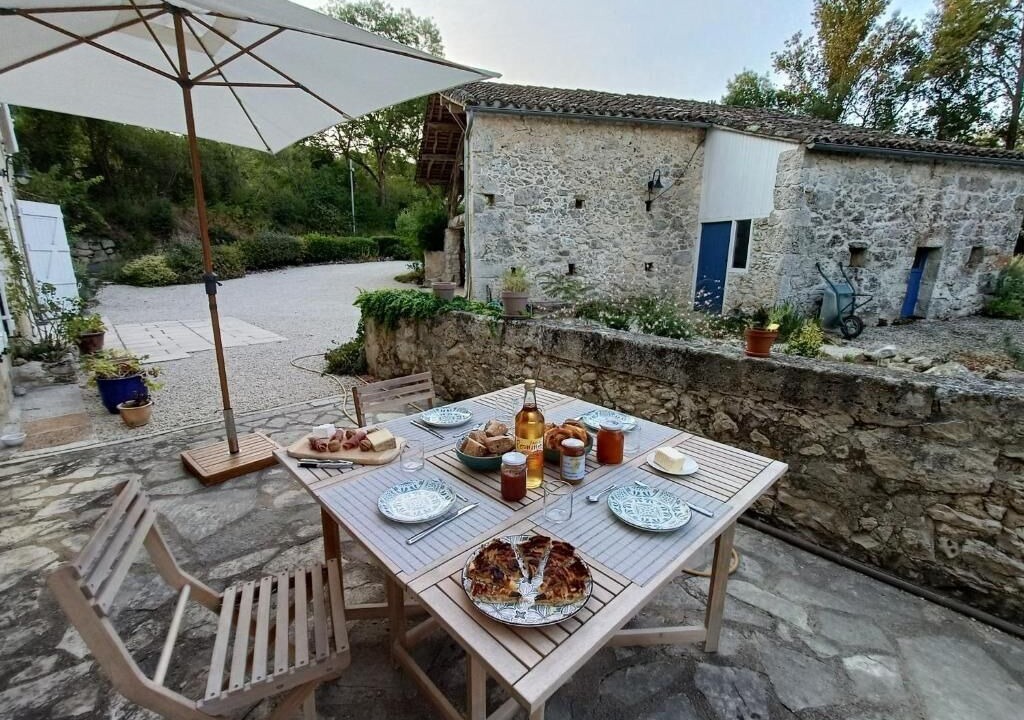 Photo of Outdoor in L'Isle-Bouzon