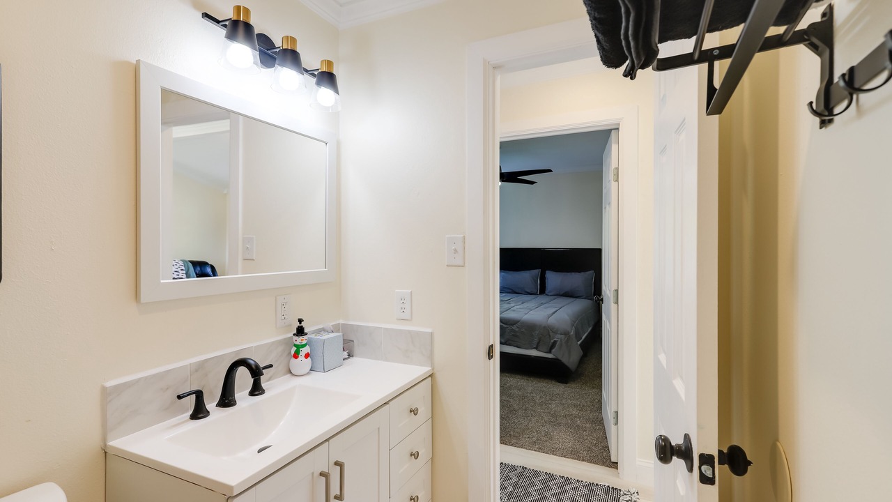 Photo of Bathroom in Comanche