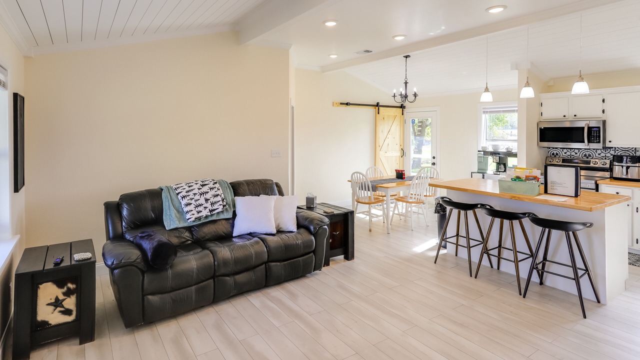 Photo of Livingroom in Comanche