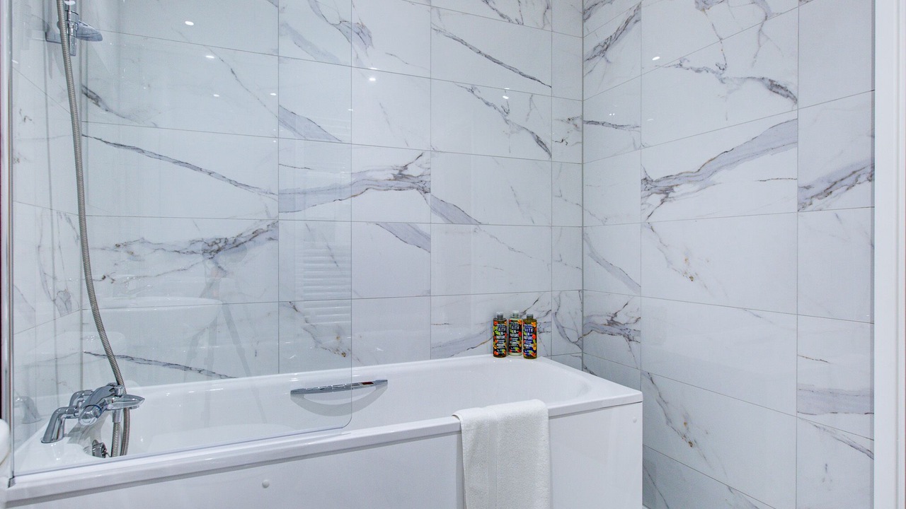 Photo of Bathroom in Cricket Green