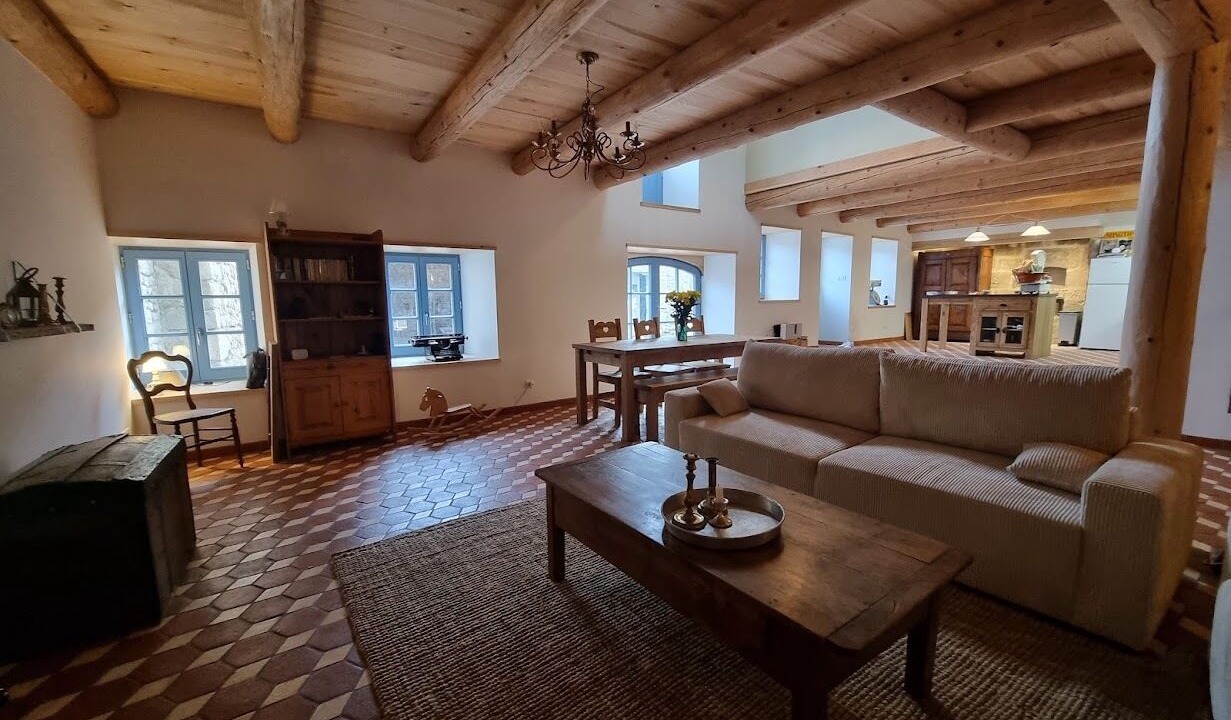 Photo of Livingroom in Usson-en-Forez