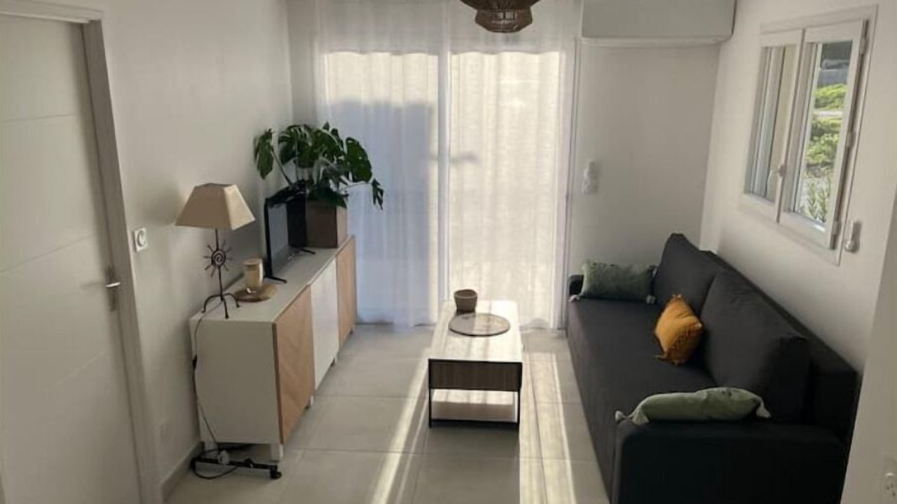 Photo of Livingroom in Montelimar