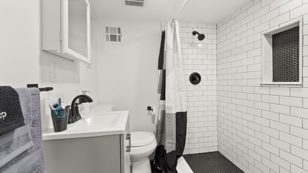 Photo of Bathroom in Paterson