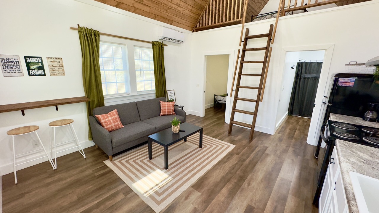 Photo of Livingroom in Albertville