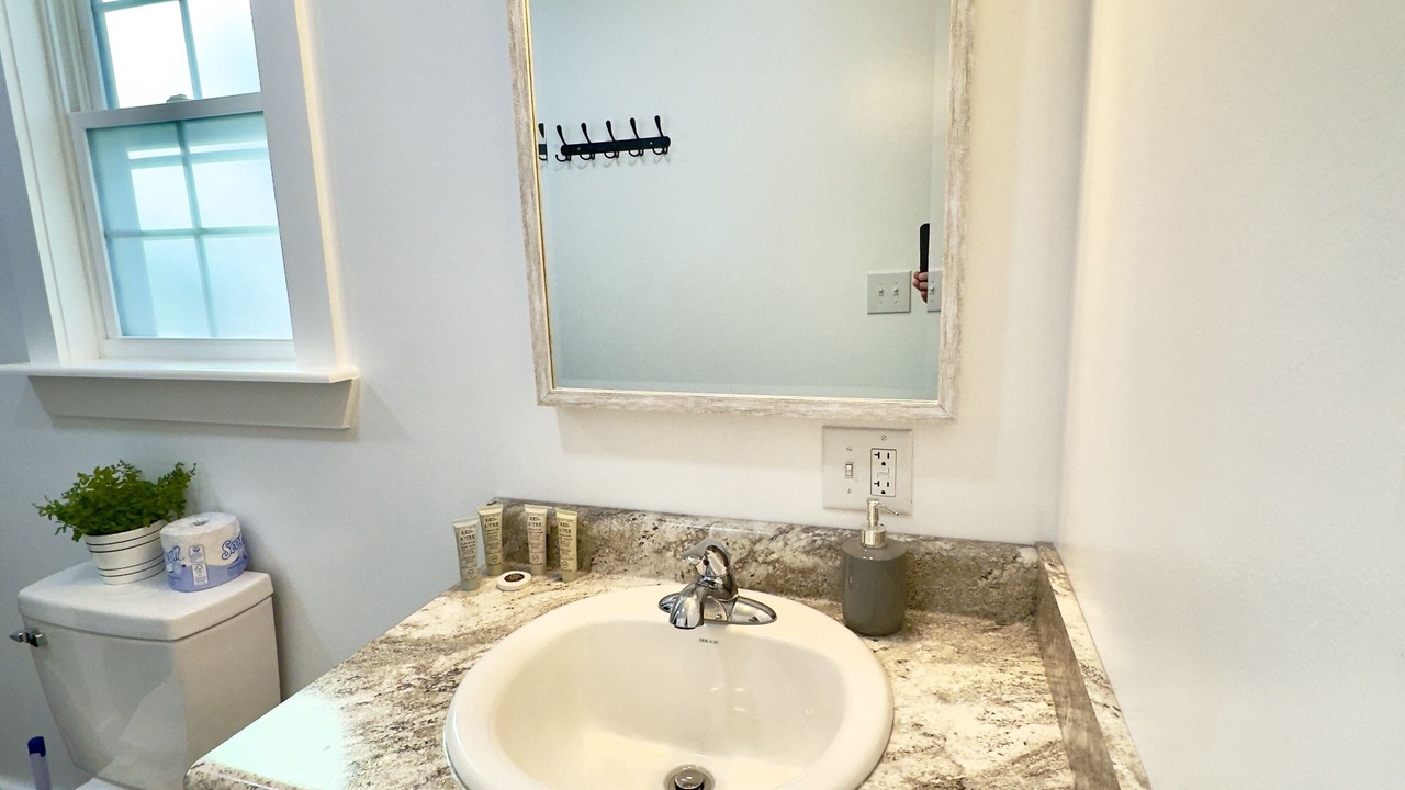 Photo of Bathroom in Albertville