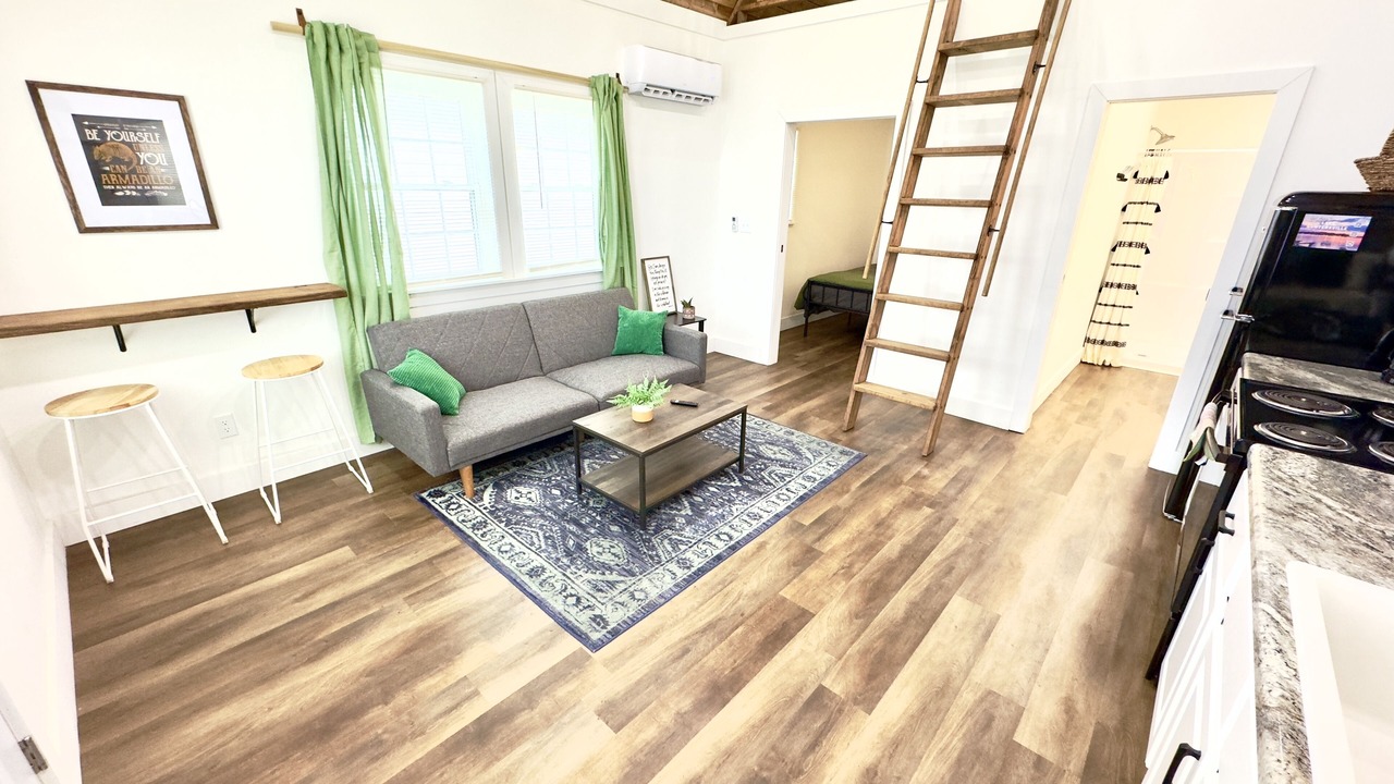 Photo of Livingroom in Albertville