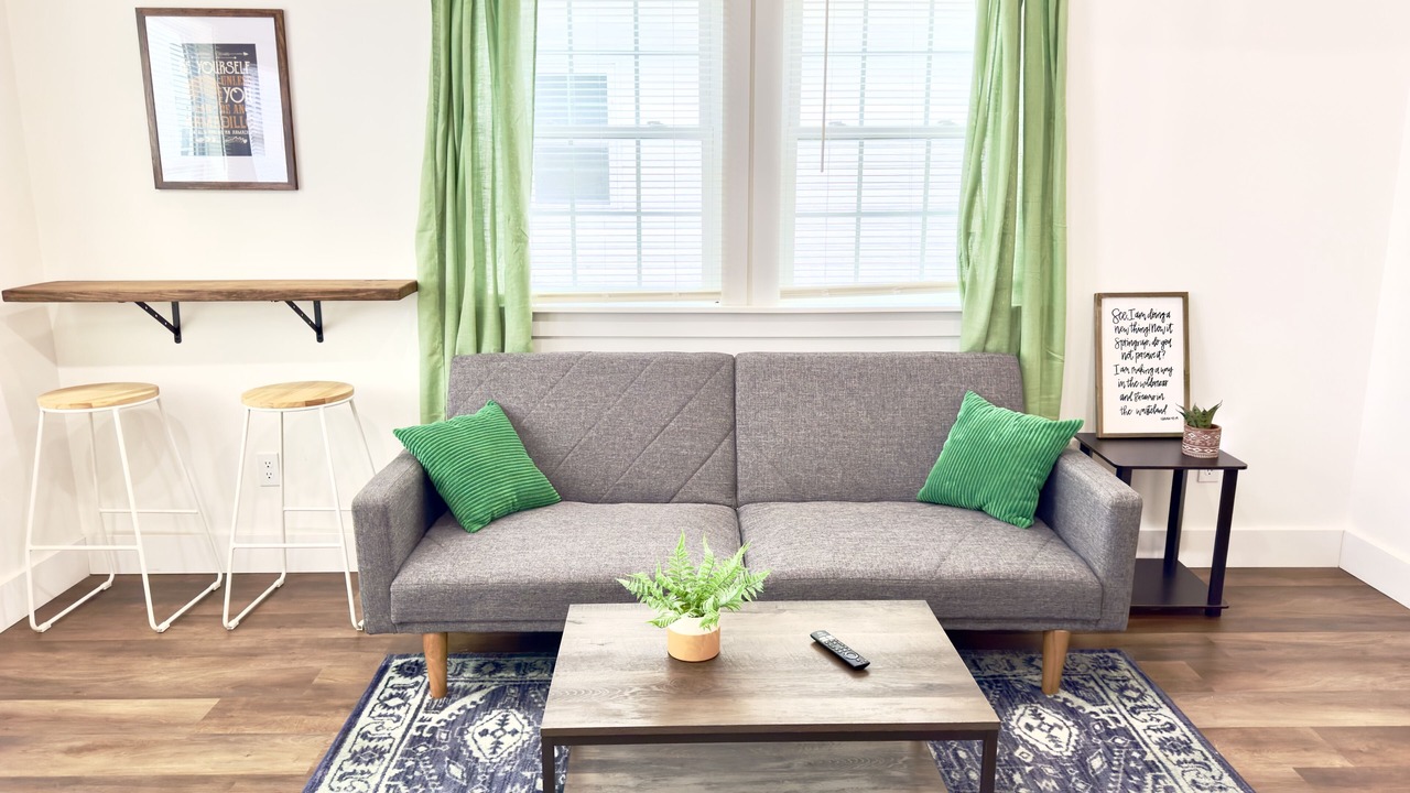 Photo of Livingroom in Albertville