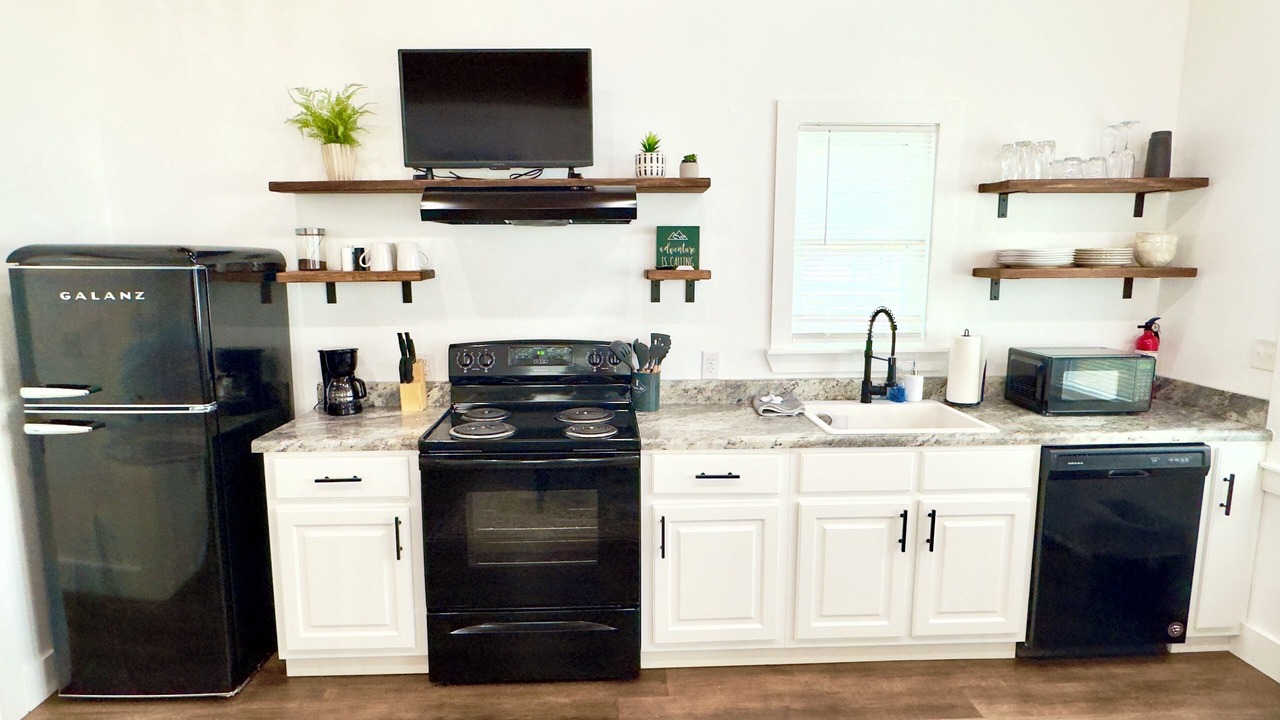 Photo of Kitchen in Albertville