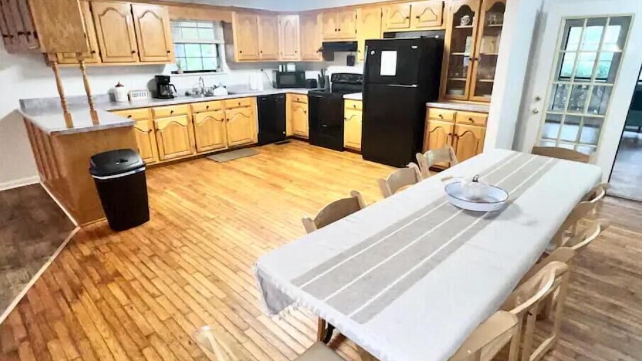 Photo of Kitchen in Albertville
