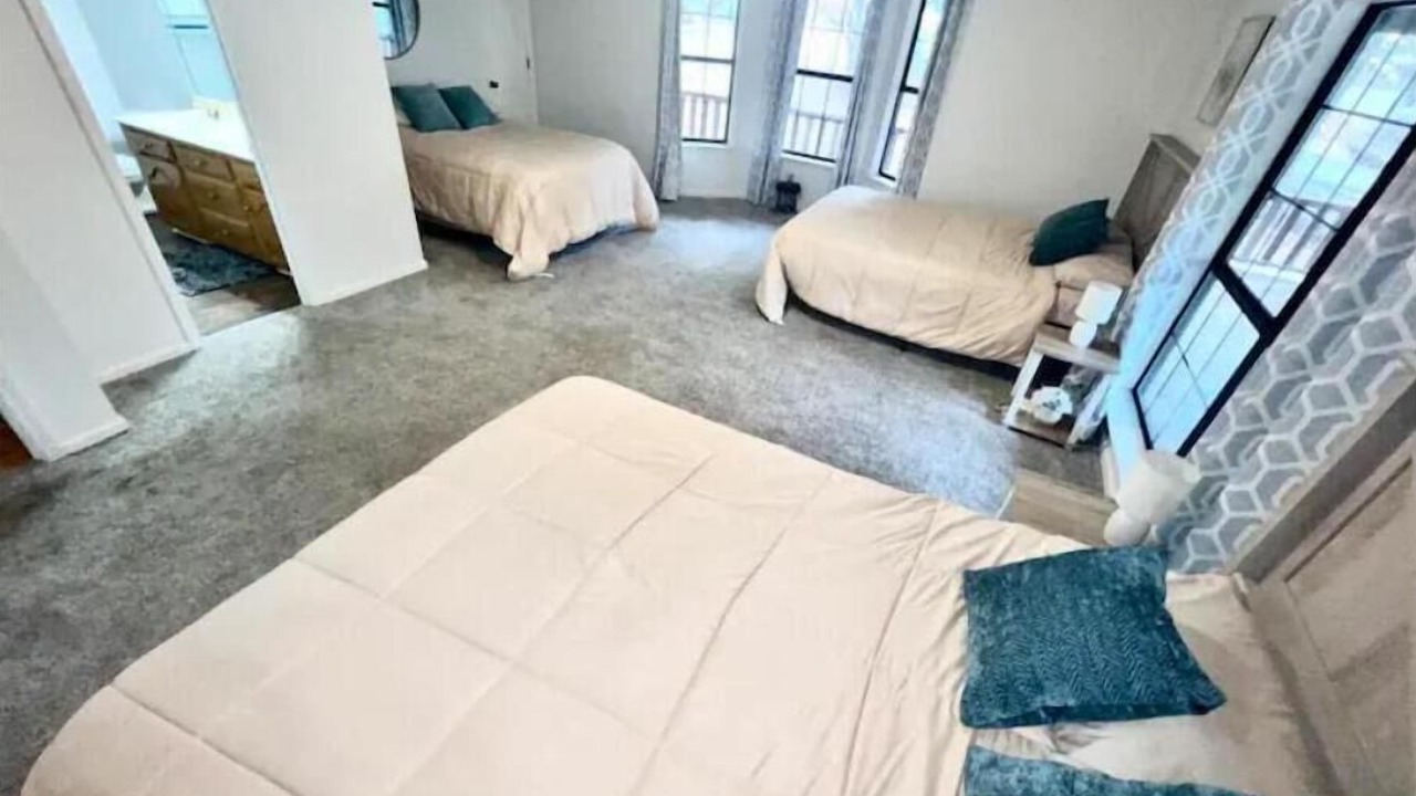 Photo of Bedroom in Albertville