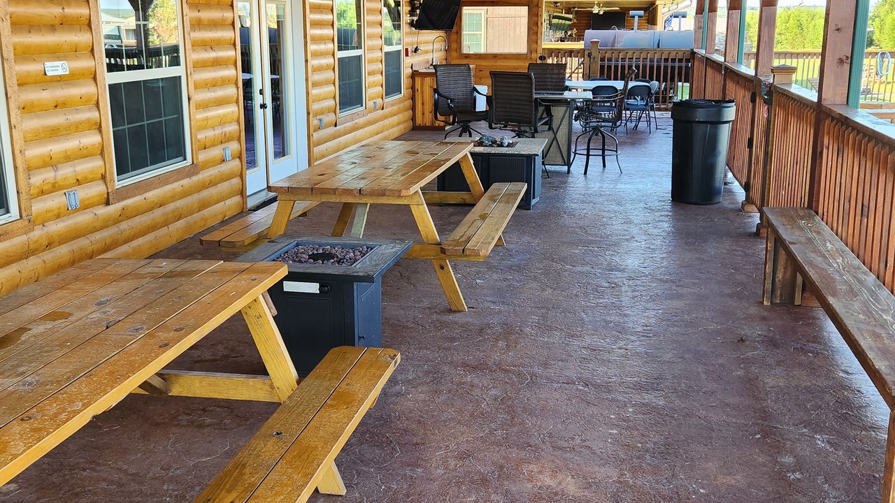 Photo of Outdoor in Cleora