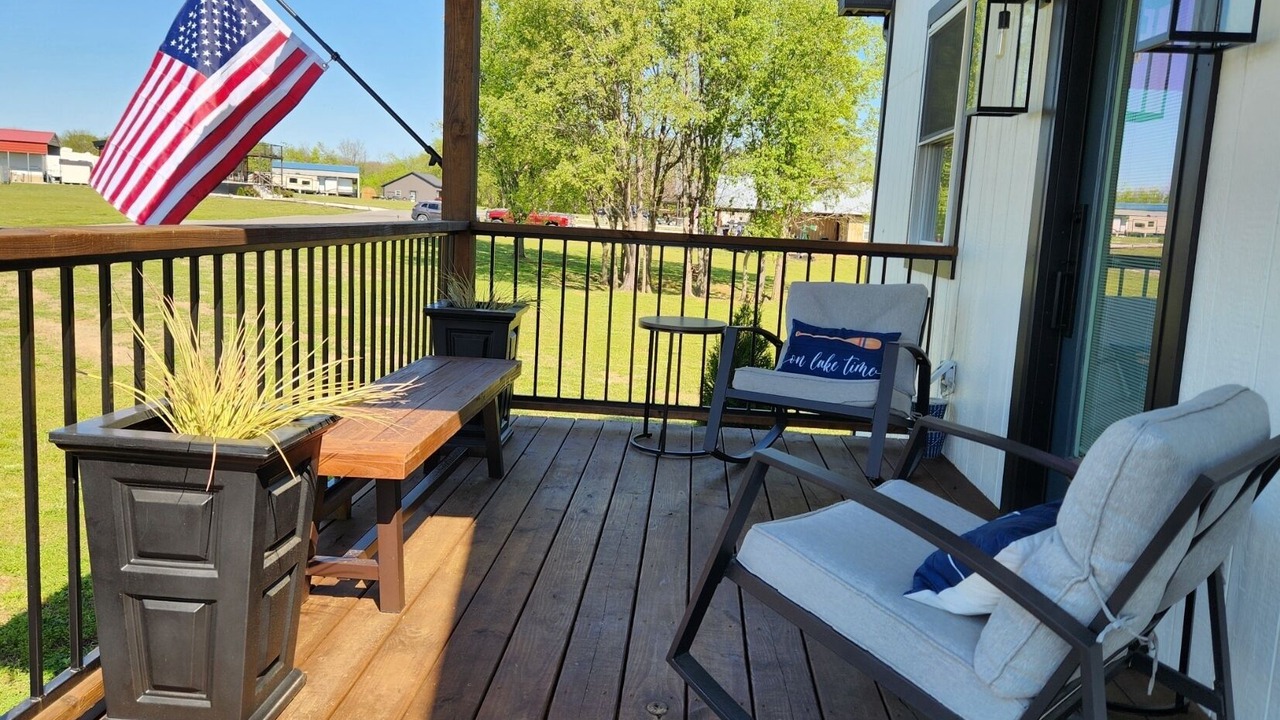 Photo of Outdoor in Cleora