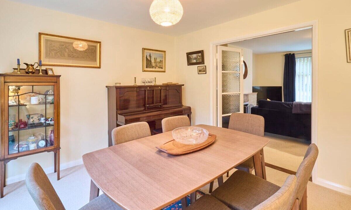 Photo of Others in Broad Oak