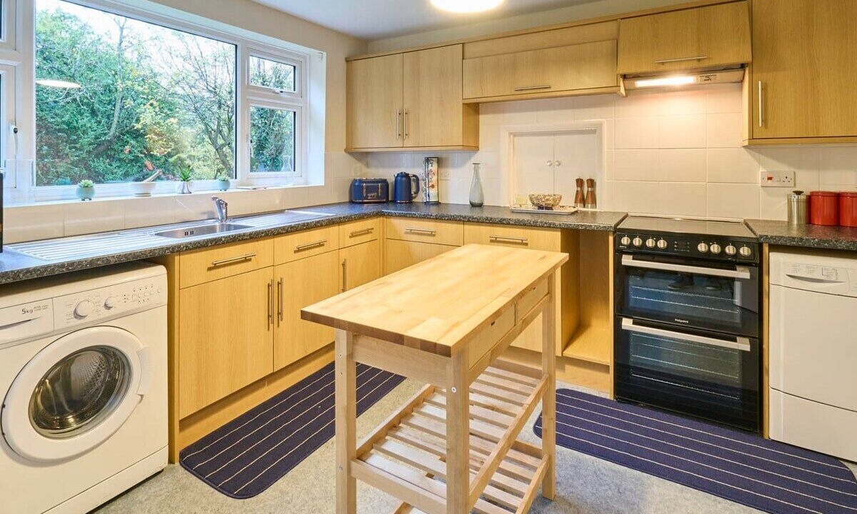 Photo of Others in Broad Oak