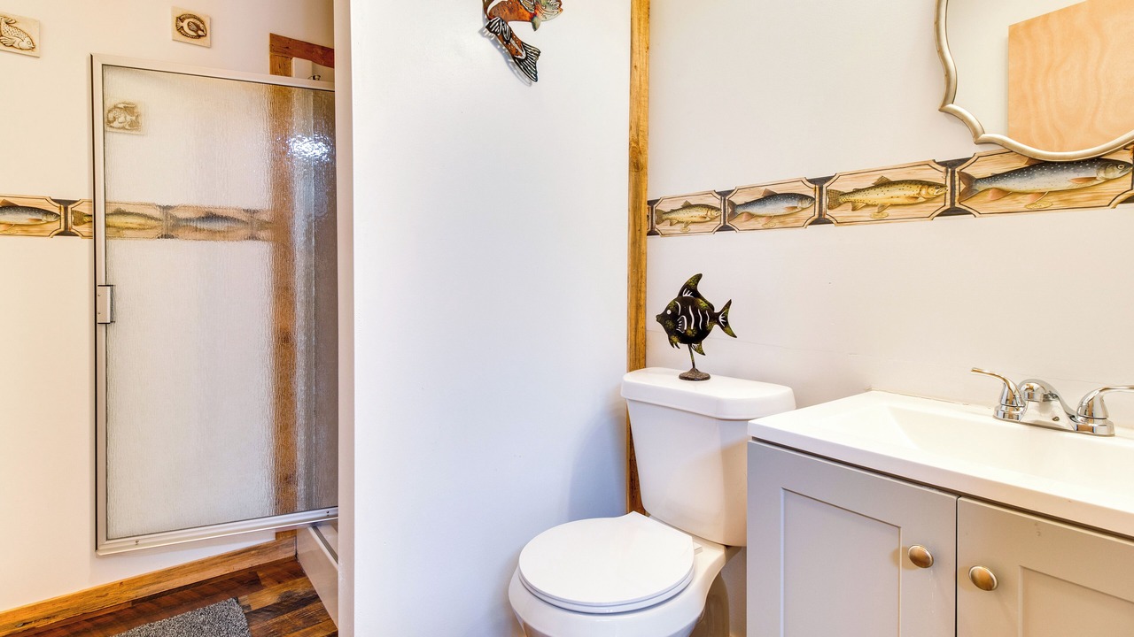 Photo of Bathroom in Lone Rock