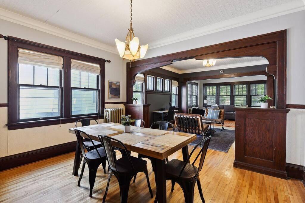 Photo of Bedroom in Linden Hills