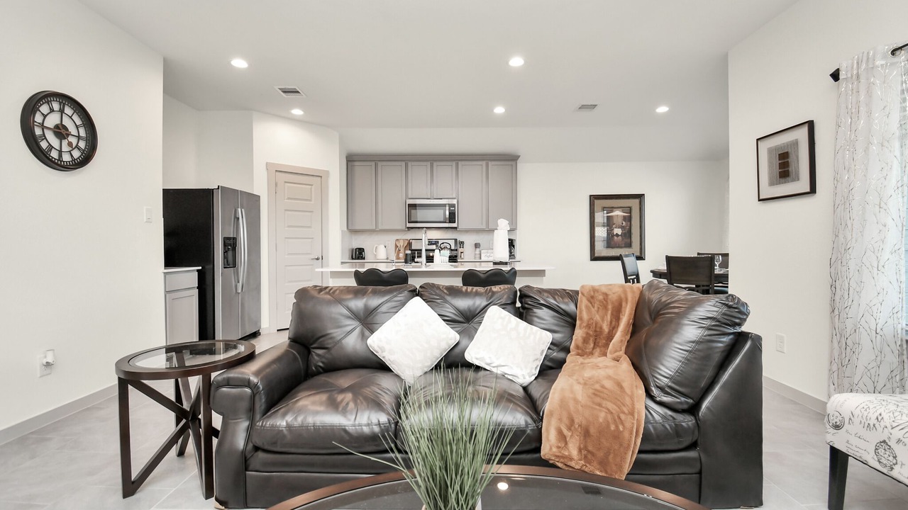 Photo of Livingroom in Barker