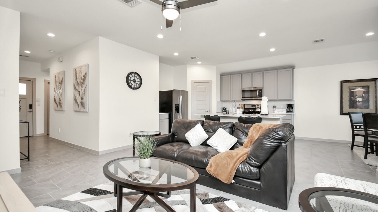 Photo of Livingroom in Barker