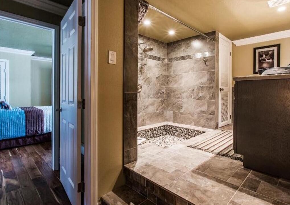Photo of Bathroom in Sunrise Manor