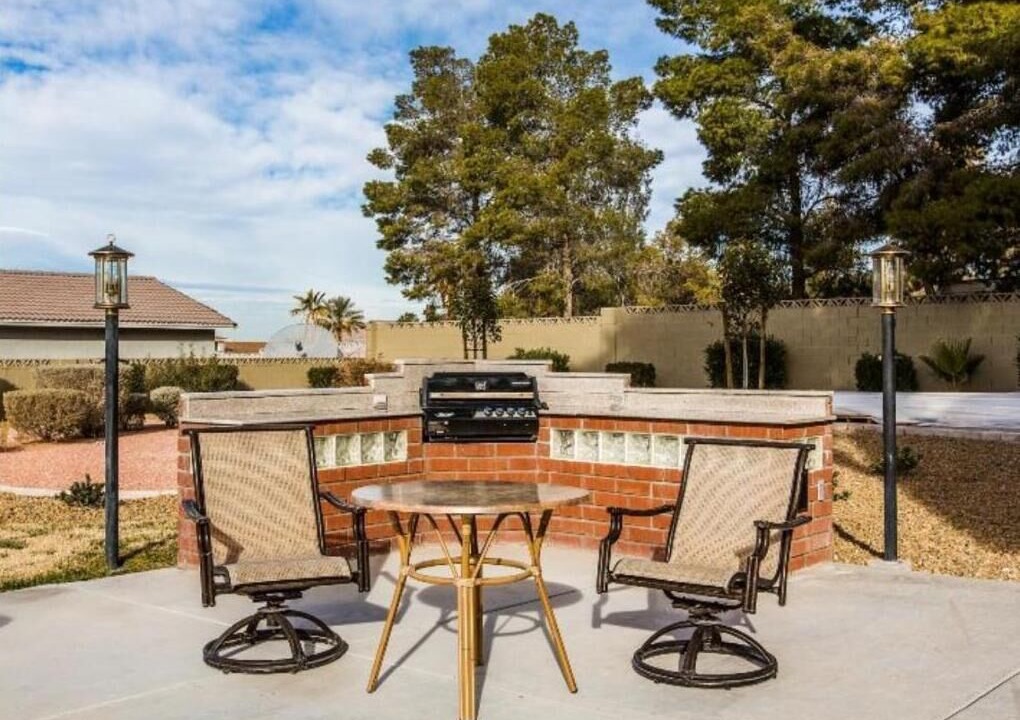 Photo of Outdoor in Sunrise Manor
