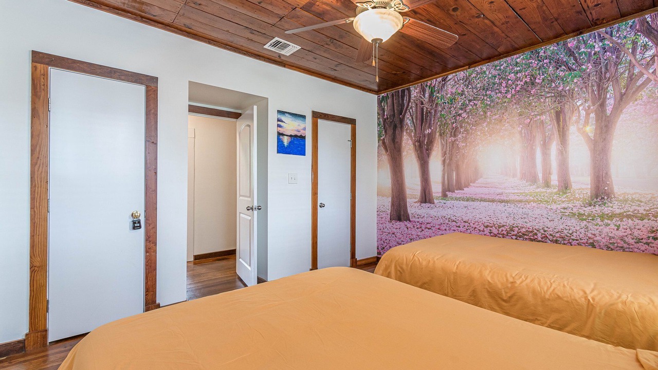 Photo of Bedroom in Mahncke Park