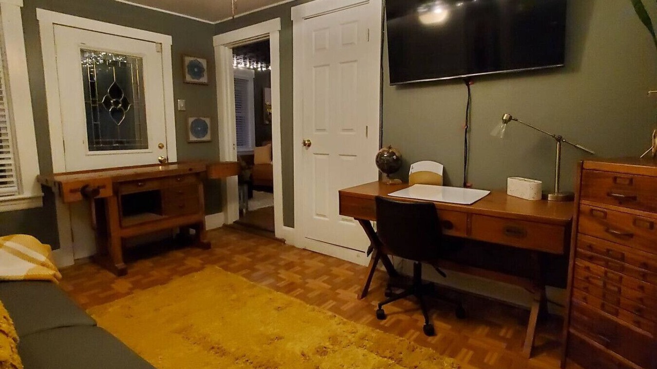 Photo of Bedroom in Elim