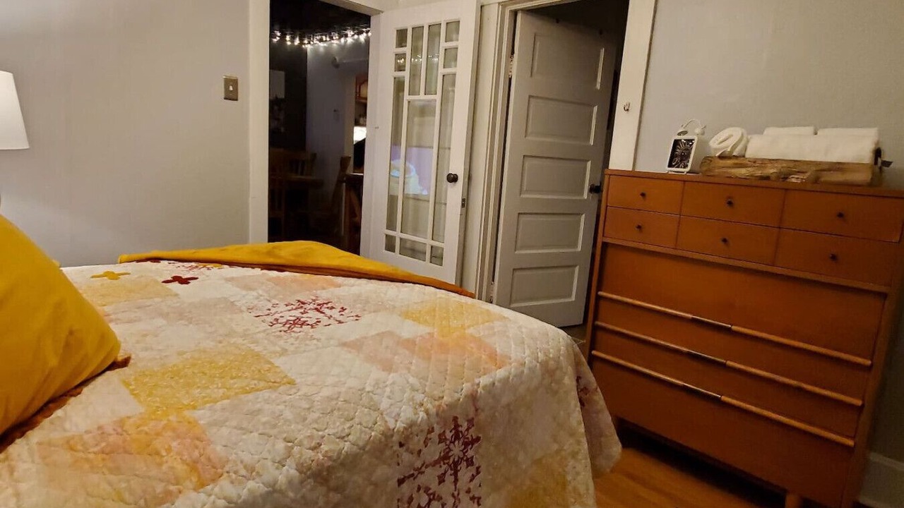 Photo of Bedroom in Elim