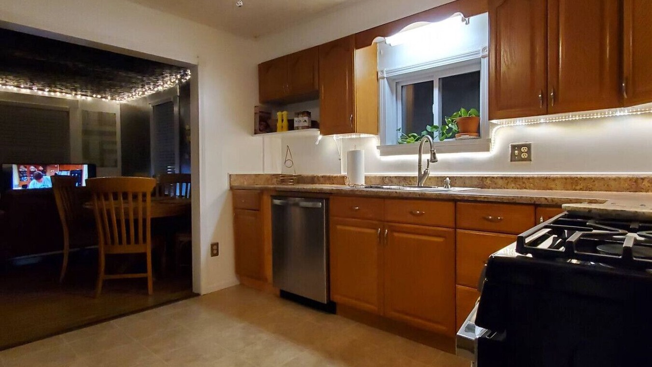 Photo of Kitchen in Elim