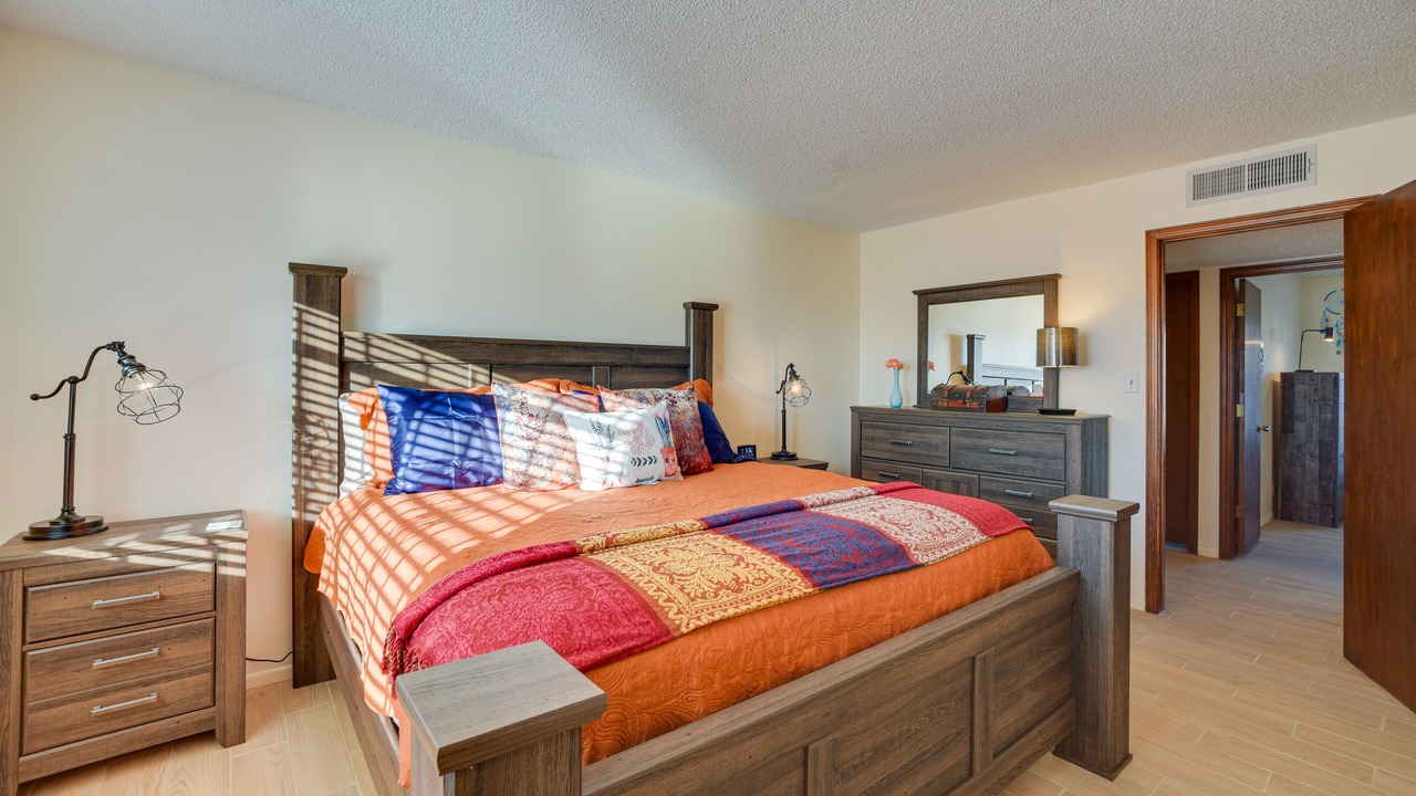 Photo of Bedroom in Northeast Heights