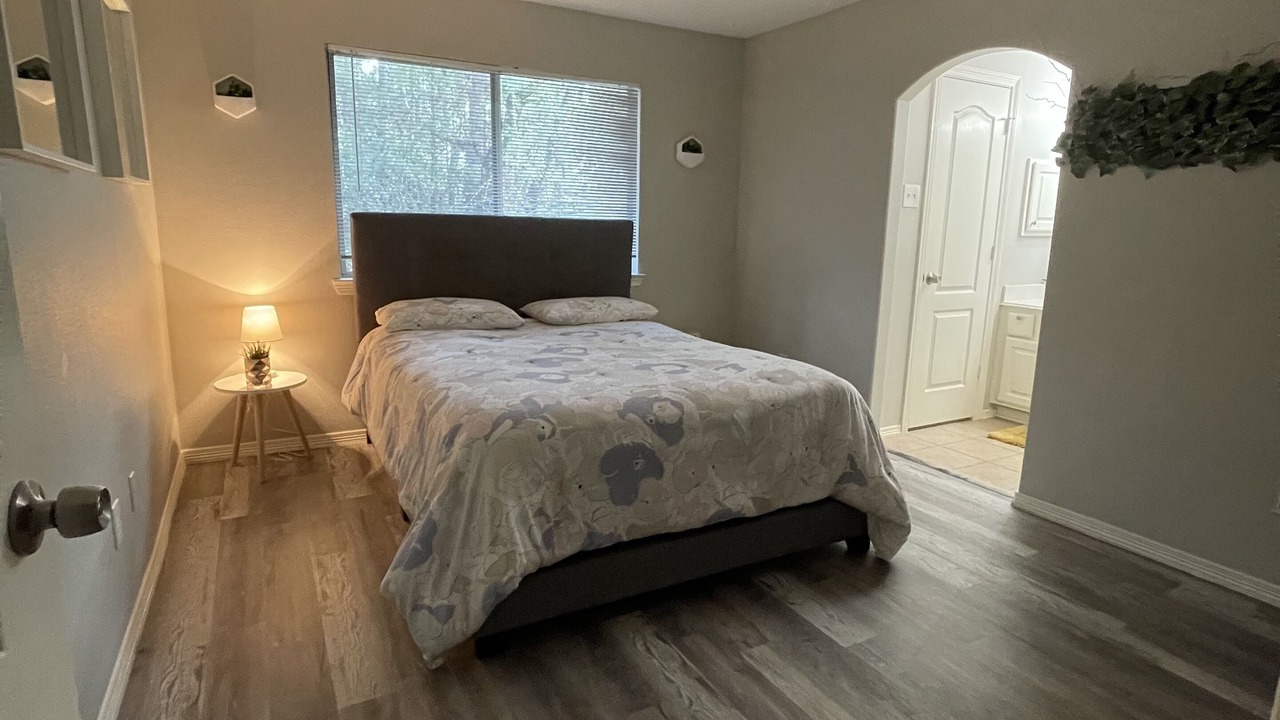 Photo of Bedroom in Atascocita
