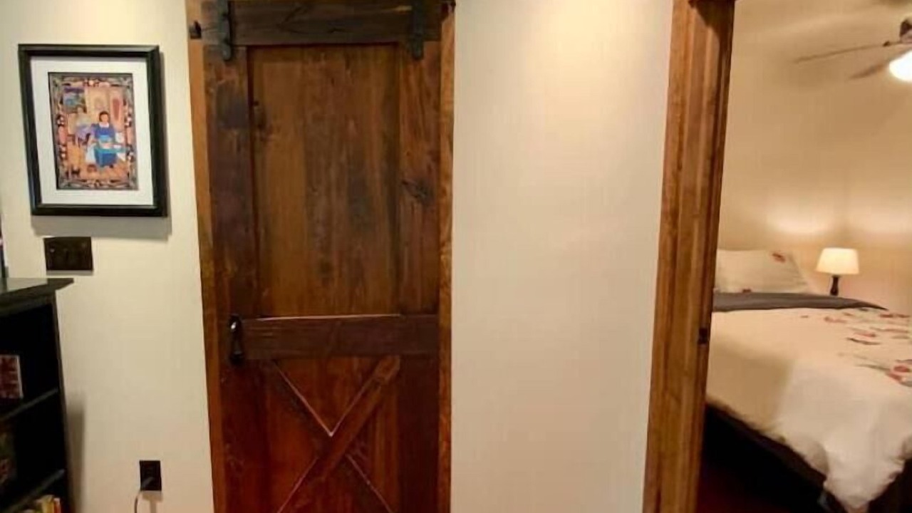 Photo of Bedroom in Newark