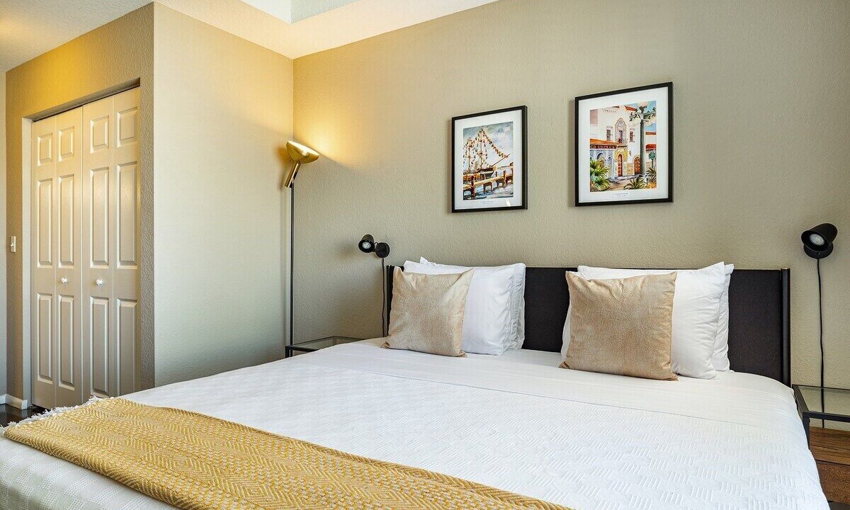 Photo of Bedroom in Channel District