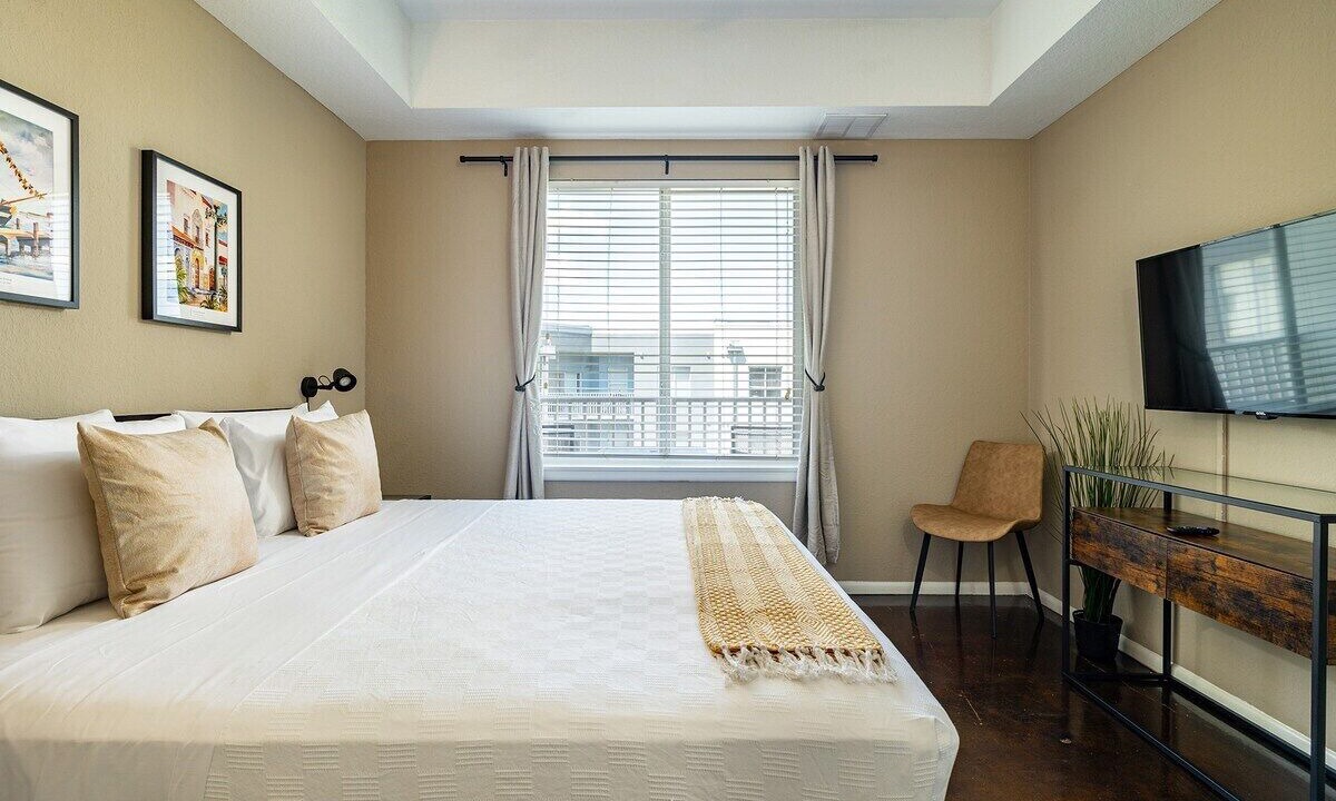 Photo of Bedroom in Channel District