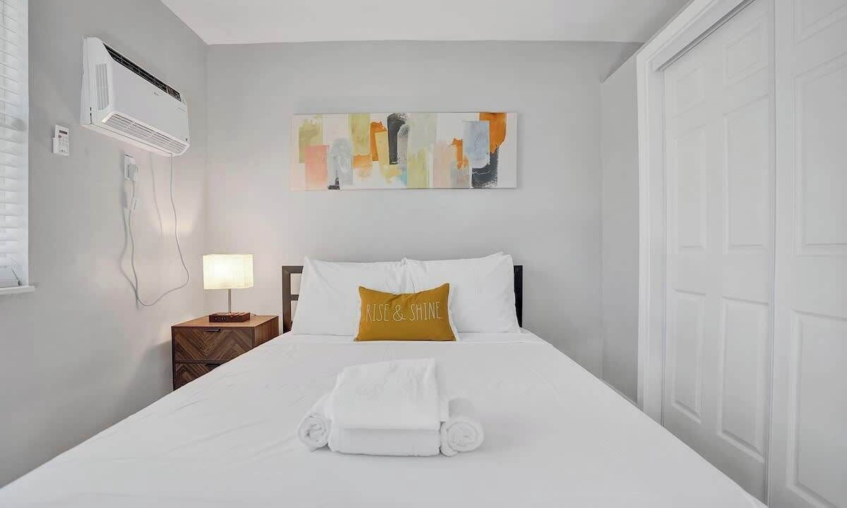 Photo of Bedroom in Poinciana Park