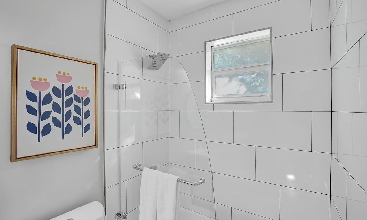Photo of Bathroom in Poinciana Park