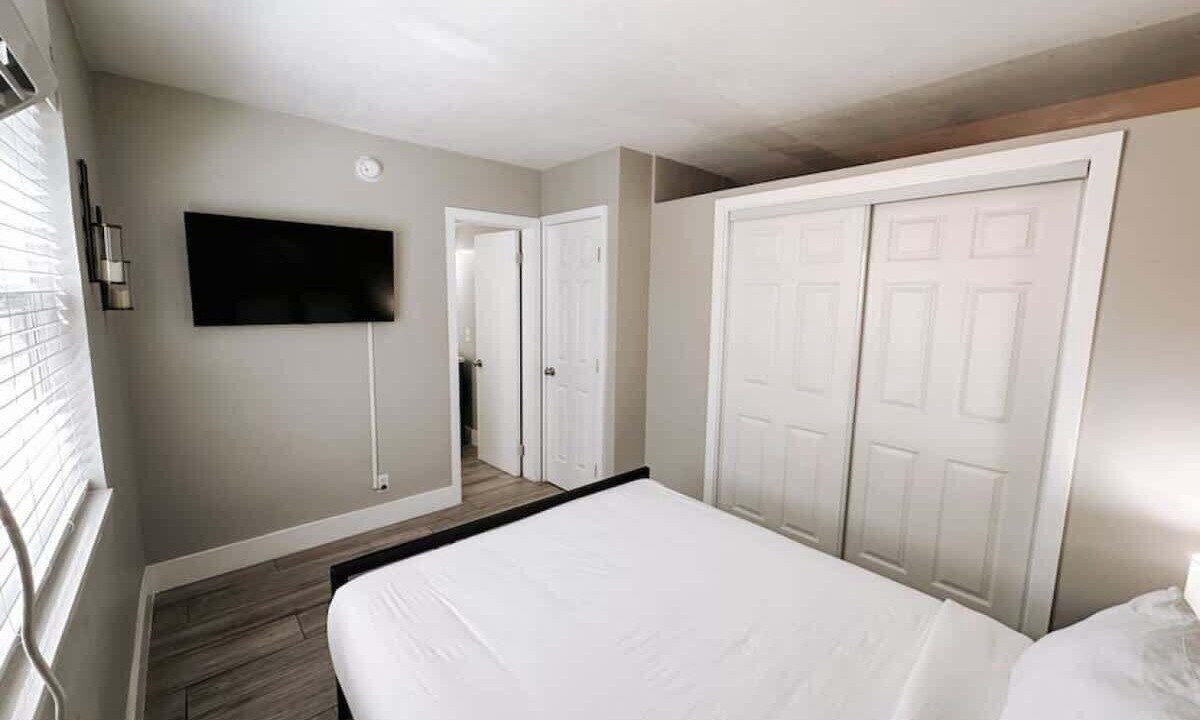 Photo of Bedroom in Poinciana Park
