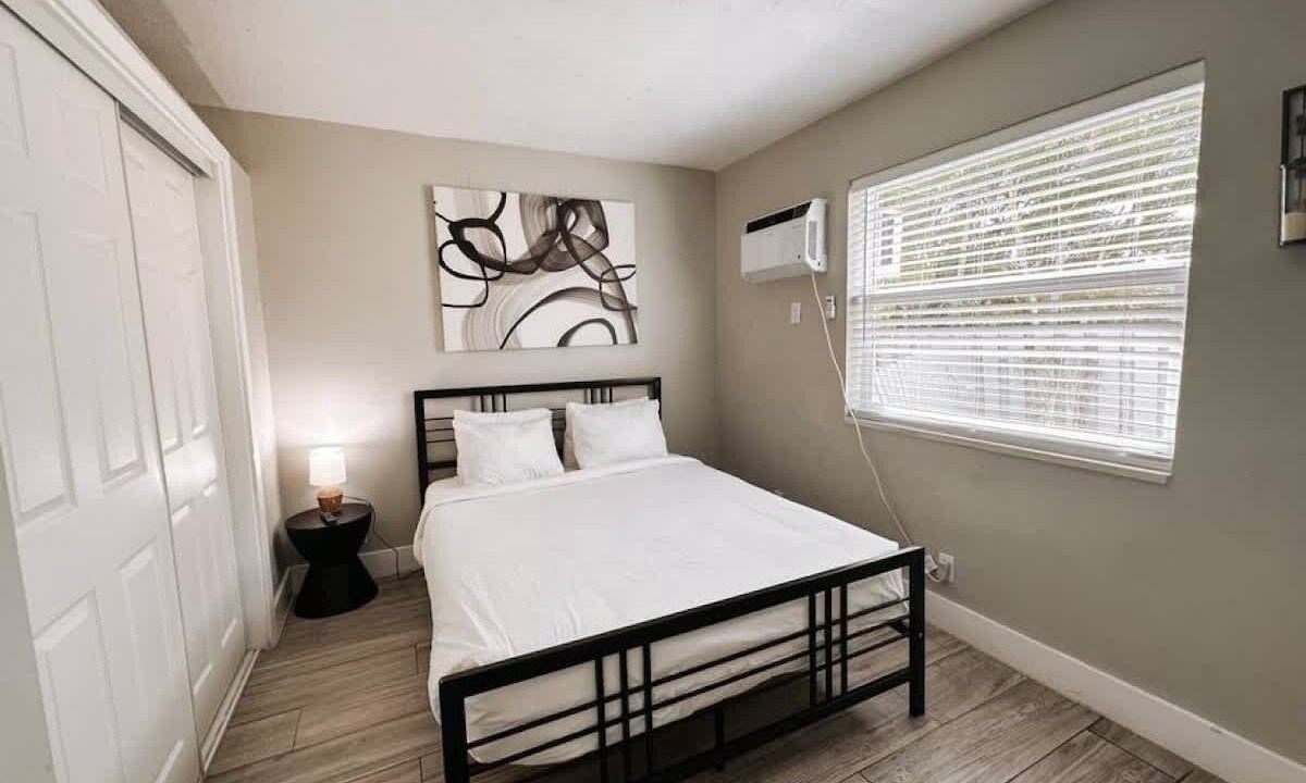 Photo of Bedroom in Poinciana Park