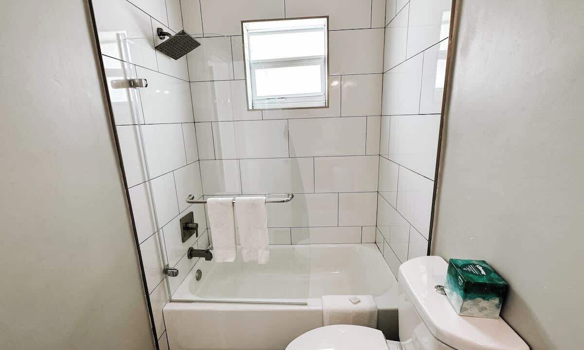 Photo of Bathroom in Poinciana Park