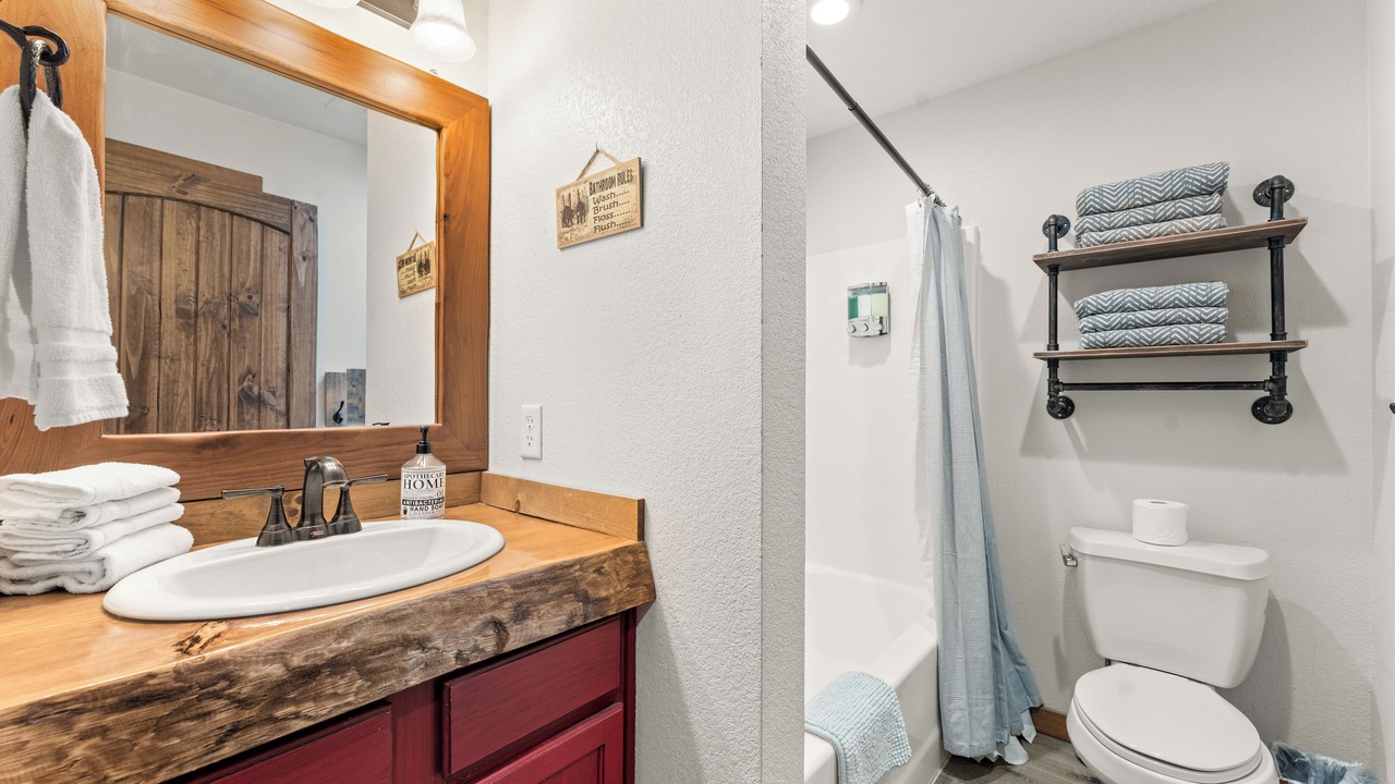 Photo of Bathroom in Branson