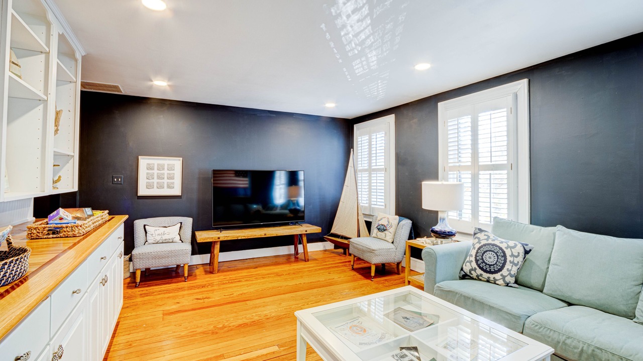 Photo of Bedroom in Naval Academy
