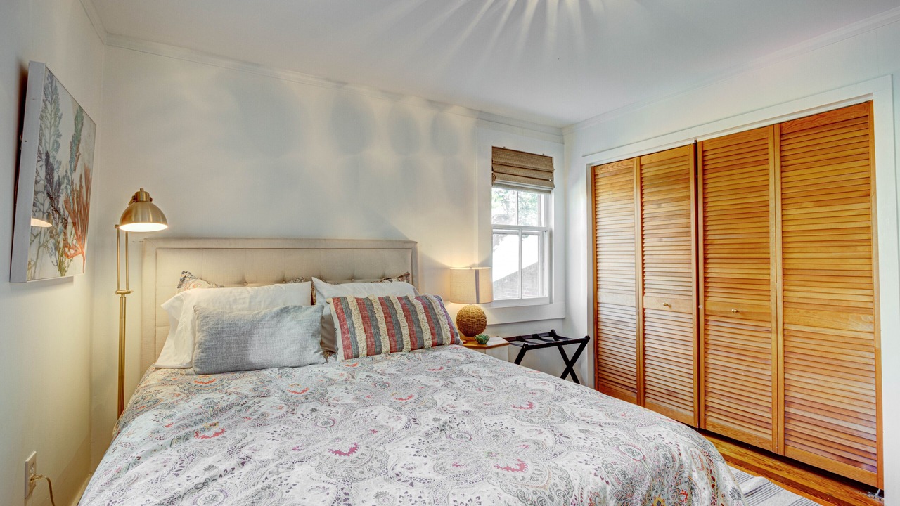Photo of Bedroom in Naval Academy