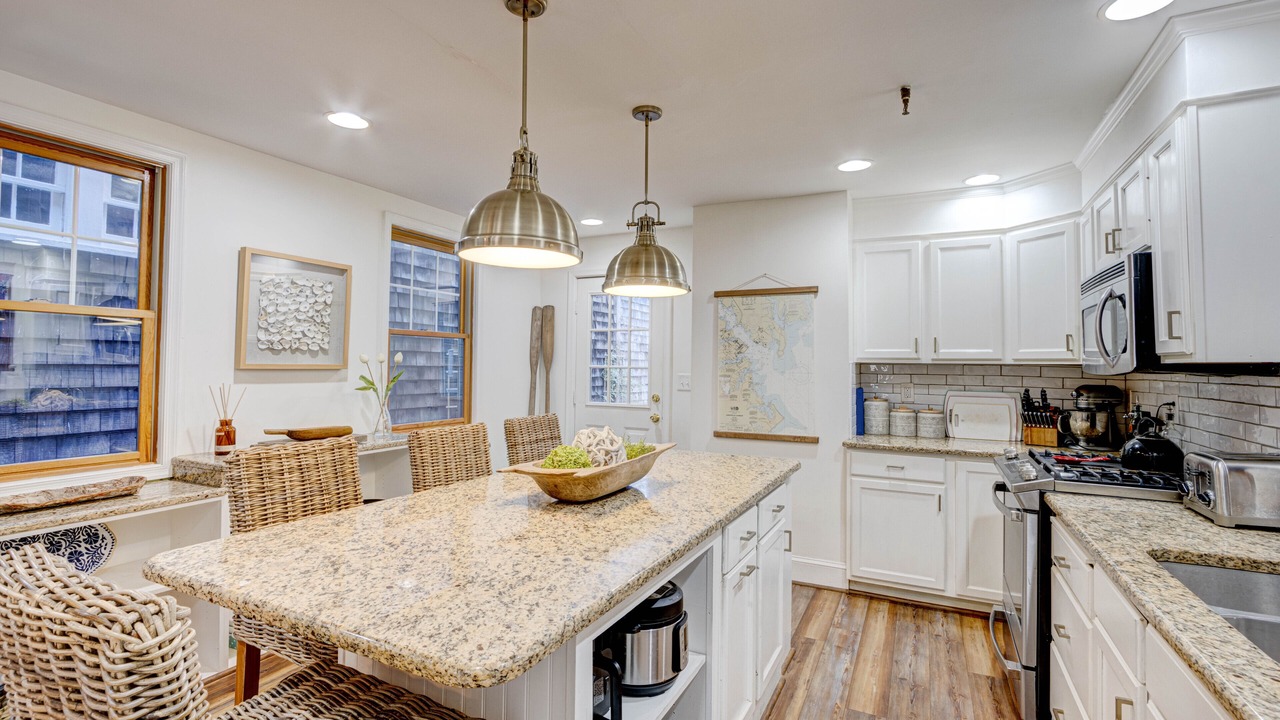 Photo of Kitchen in Naval Academy
