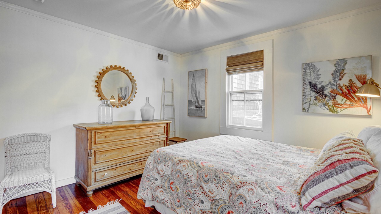 Photo of Bedroom in Naval Academy