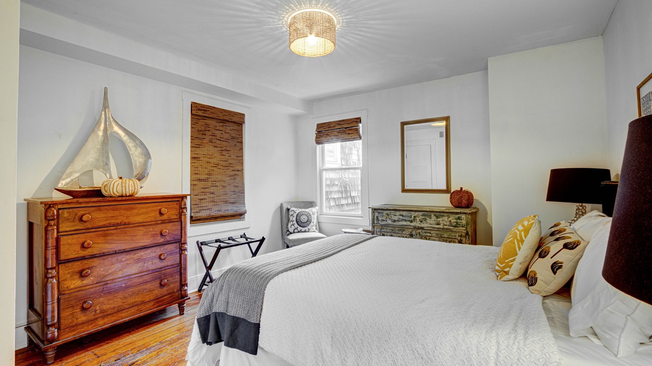 Photo of Bedroom in Naval Academy