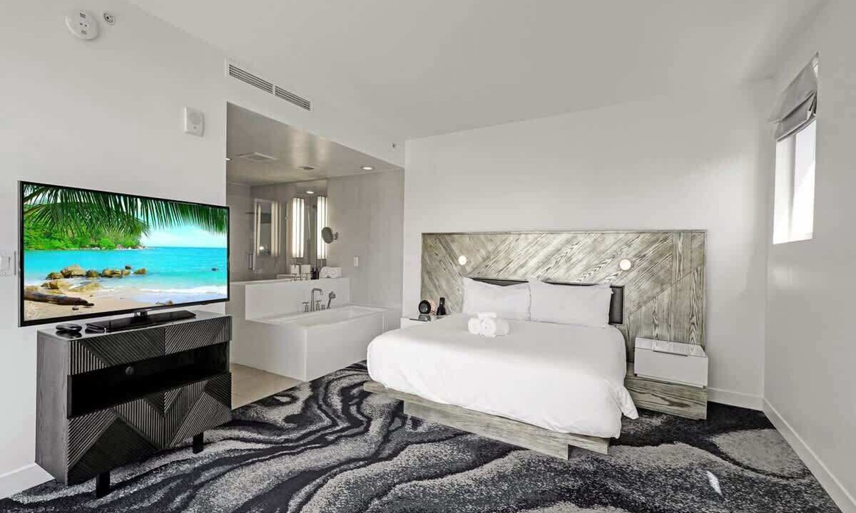 Photo of Bedroom in Central Beach