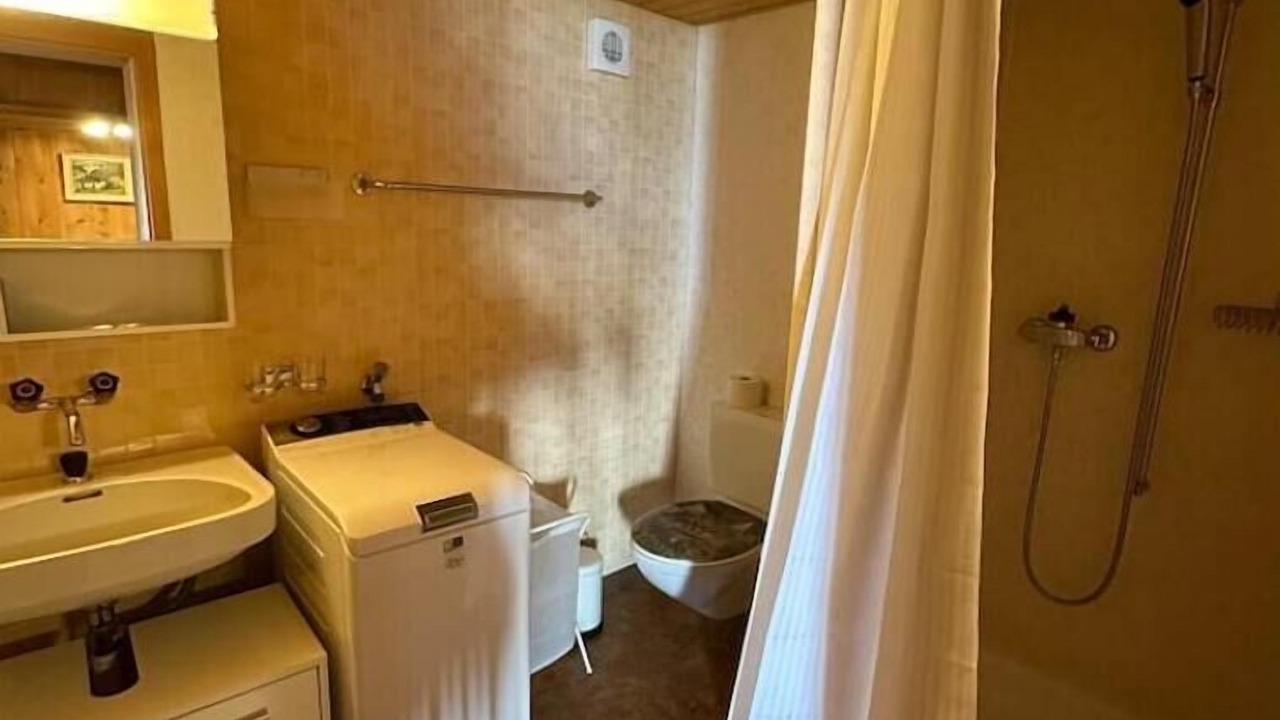 Photo of Bathroom in Schwanden bei Brienz