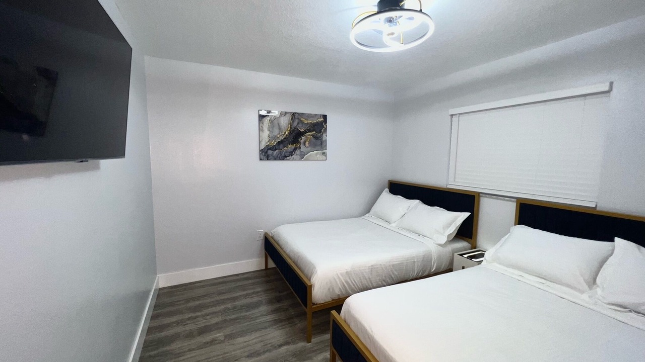 Photo of Bedroom in Lake Sarasota