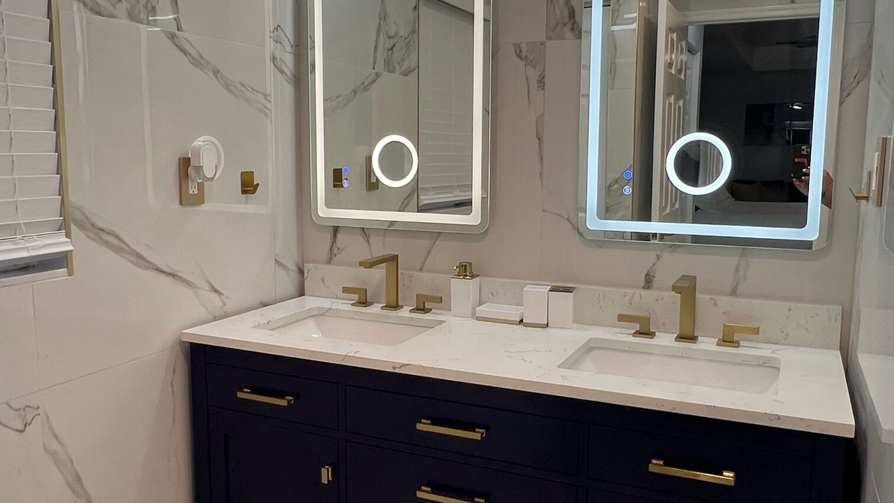 Photo of Bathroom in Lake Sarasota