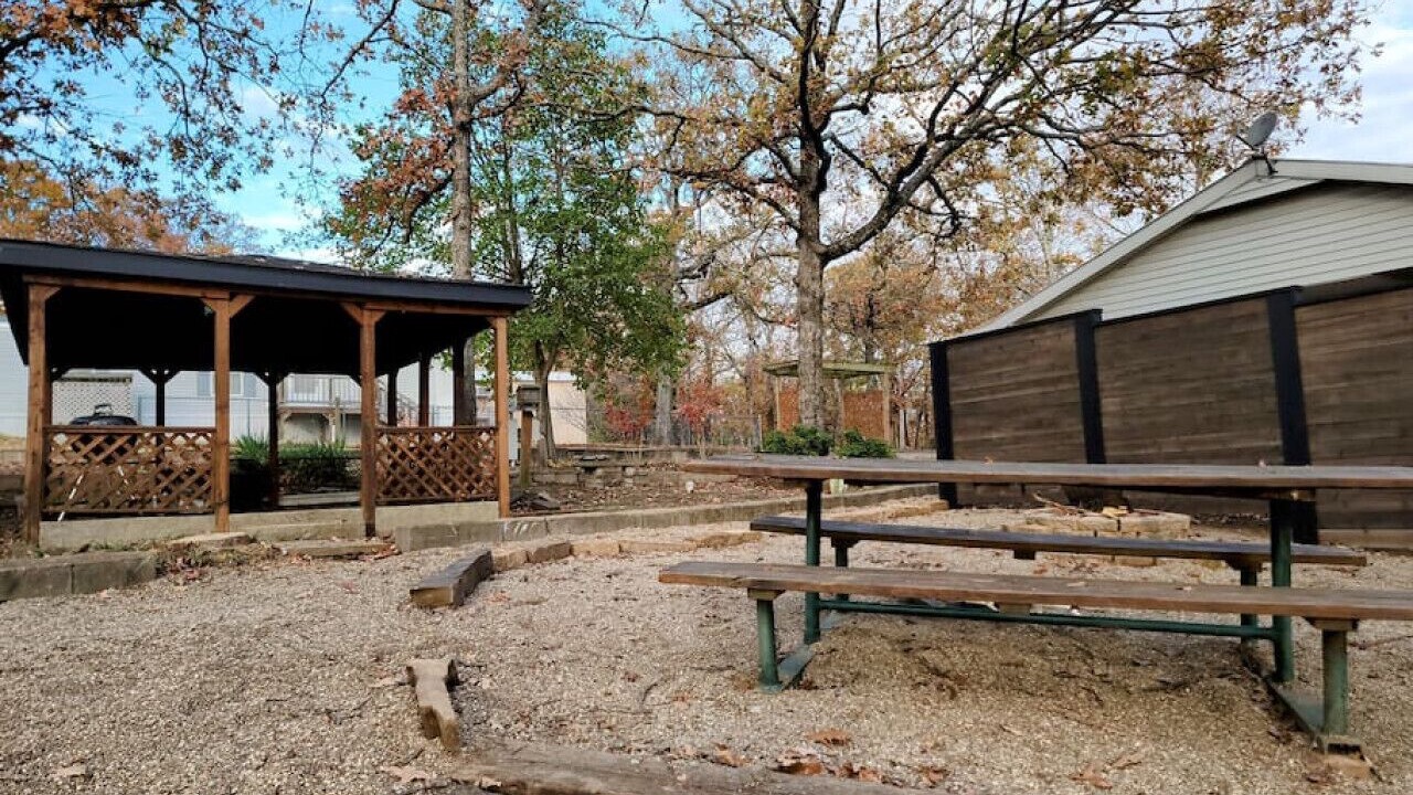 Photo of Outdoor in Blocker